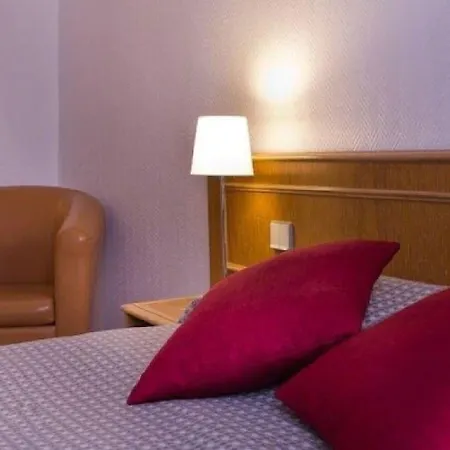Le Compostelle 3* 巴黎