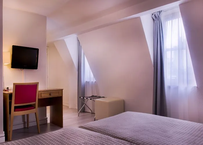 Le Compostelle 3* Párizs