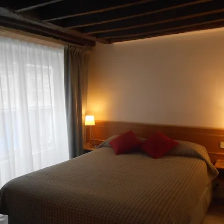 Le Compostelle Hotel 3*