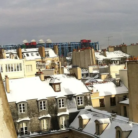 Le Compostelle 3* Paris