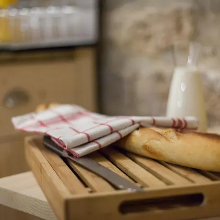 Le Compostelle باريس