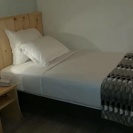 Le Compostelle Hotel Paris