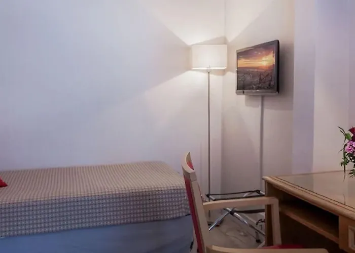 Le Compostelle Hotel Parigi