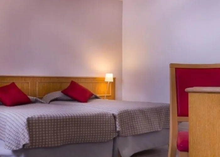 Le Compostelle Hotel