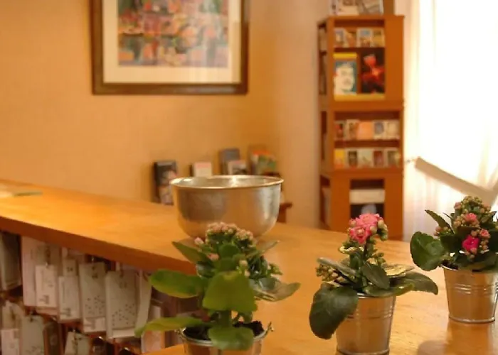 Le Compostelle 3* Paris