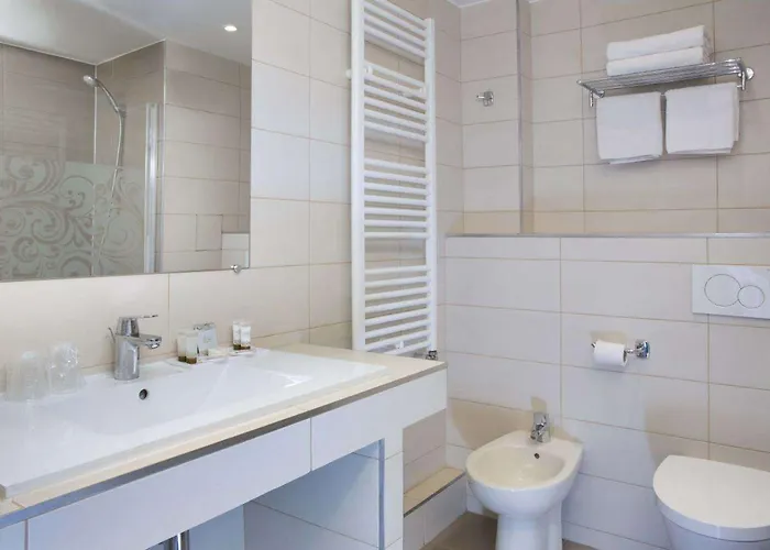 Le Compostelle Hotel