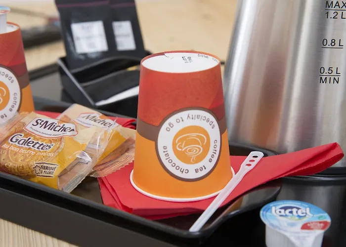 Le Compostelle 3* Parigi