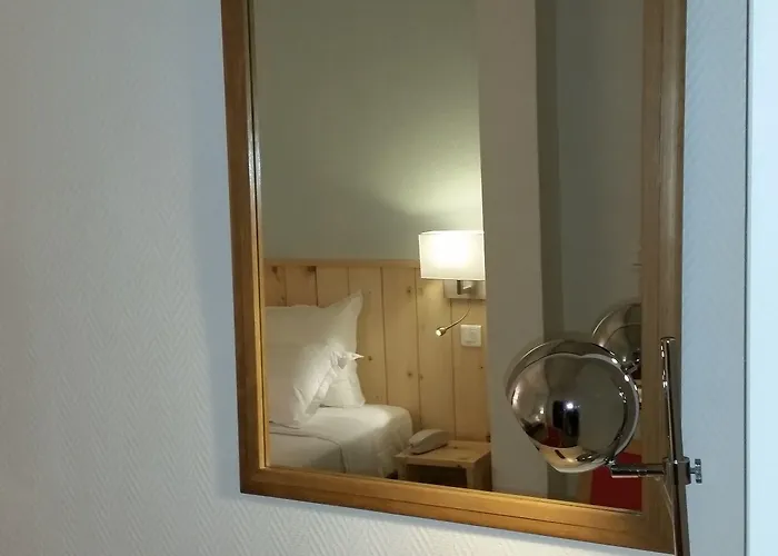 Hotel Le Compostelle 3*